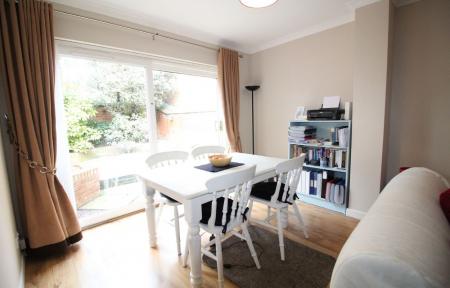 2 bedroom Semi-detached house to let in Burton Street, Loughborough, LE11