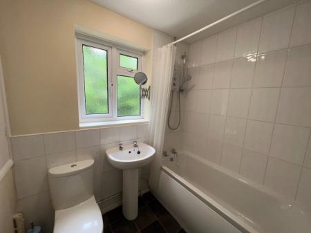 2 bedroom Terraced House to let in Foxcote Drive, Loughborough, LE11