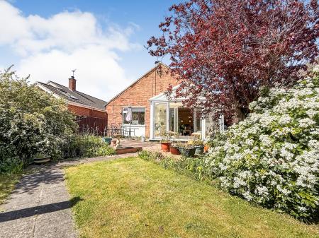 4 bedroom Bungalow for sale in Limehurst Avenue, Loughborough, LE11