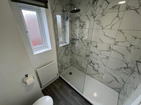 2 bedroom Semi-detached house to let in Mill Hill Wood Way, Ibstock, LE67