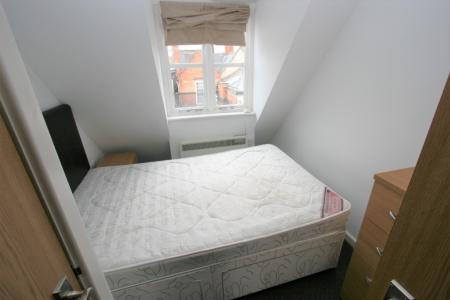 1 bedroom Flat to let in Sparrow Hill, Loughborough, LE11