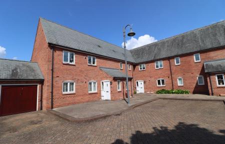2 bedroom Apartment to let in Fowke Street, Rothley, LE7