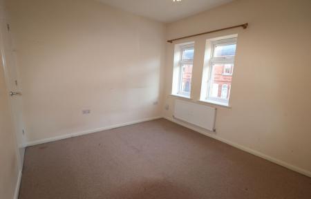 2 bedroom Town house to let in George Street, Loughborough, LE11