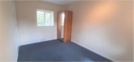 4 bedroom Semi-detached house to let in New Ashby Road, Loughborough, LE11