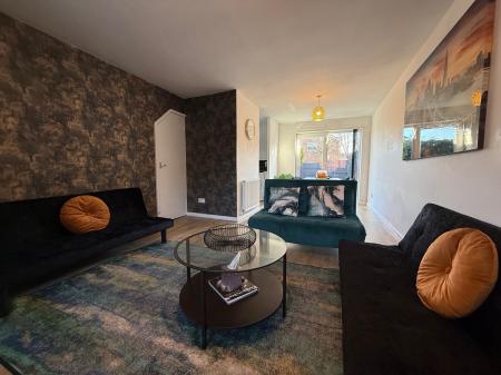 3 bedroom Town house to let in Chiswick Drive, Loughborough, LE11