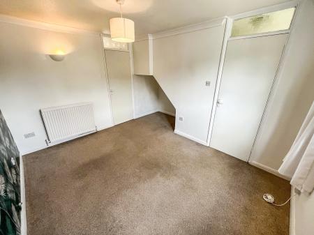 2 bedroom Terraced House for sale in Abberton Way, Loughborough, LE11