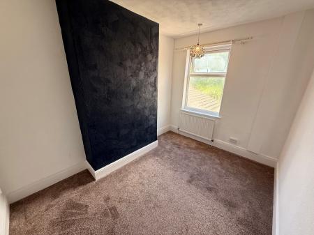 2 bedroom Terraced House to let in Granville Street, Loughborough, LE11