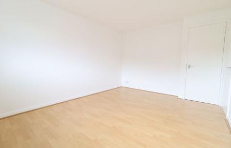 3 bedroom Semi-detached house to let in Barsby Drive, Loughborough, LE11