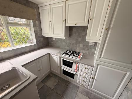 2 bedroom Bungalow for sale in Snowdon Close, Shepshed, LE12