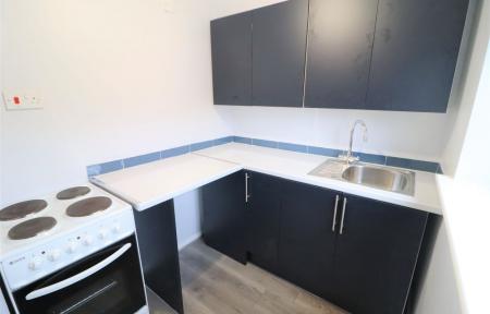 1 bedroom Flat to let in Brendon Close, Shepshed, LE12