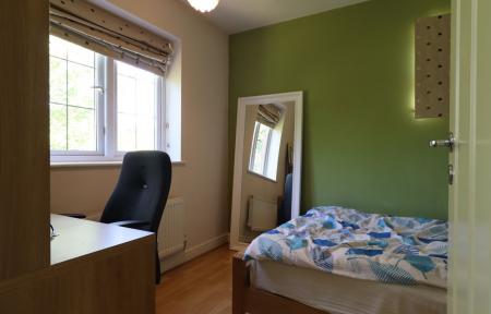 4 bedroom Detached house to let in Allendale Road, Loughborough, LE11