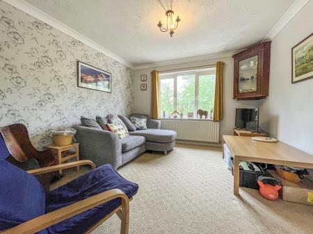 2 bedroom Maisonette for sale in Adam Dale, Loughborough, LE11