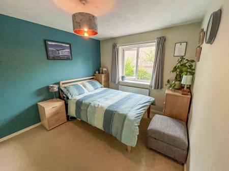 2 bedroom Maisonette for sale in Adam Dale, Loughborough, LE11
