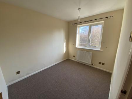 2 bedroom Semi-detached house to let in Deanside Drive, Loughborough, LE11