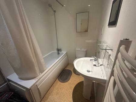 2 bedroom Maisonette to let in Moira Street, Loughborough, LE11