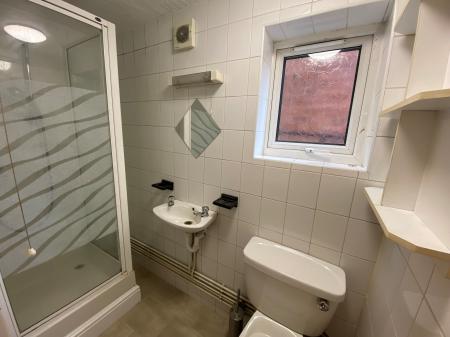 1 bedroom Flat to let in Bridge Street, Loughborough, LE11