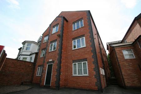 1 bedroom Flat to let in Bridge Street, Loughborough, LE11