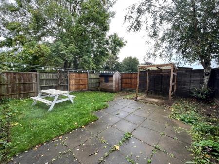2 bedroom Semi-detached house to let in Beardsley Road, Quorn, LE12