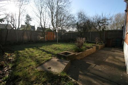 4 bedroom Detached house to let in Cropston Avenue, Loughborough, LE11