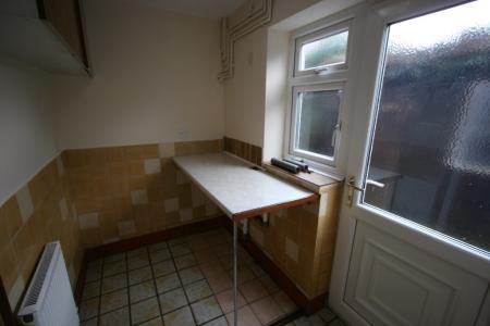 4 bedroom Detached house to let in Cropston Avenue, Loughborough, LE11