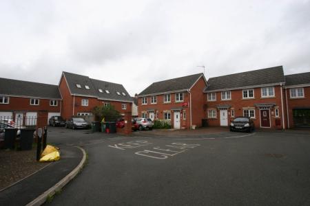 2 bedroom Semi-detached house to let in William Bees Road, Coalville, LE67