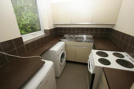1 bedroom Flat to let in Pennine Close, Shepshed, LE12