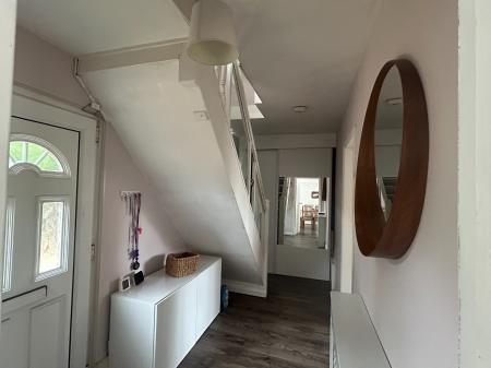 4 bedroom Semi-detached house to let in Beaumont Road, Loughborough, LE11