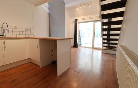 1 bedroom Terraced House to let in Chiltern Avenue, Shepshed, LE12