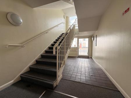 2 bedroom Flat to let in 14 Fennel Street, Loughborough, LE11