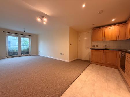 2 bedroom Flat to let in 14 Fennel Street, Loughborough, LE11