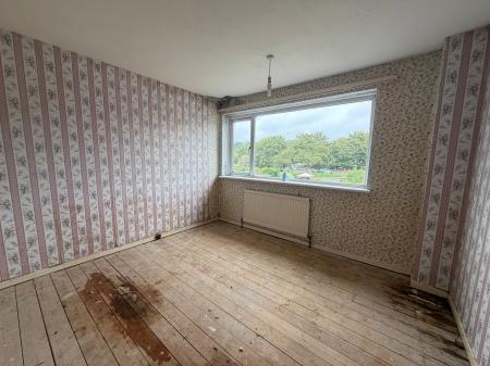 3 bedroom Semi-detached house for sale in Kensington Avenue, Loughborough, LE11