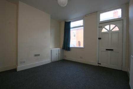 2 bedroom Terraced House to let in Granville Street, Loughborough, LE11
