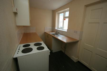 2 bedroom Terraced House to let in Granville Street, Loughborough, LE11