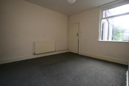 2 bedroom Terraced House to let in Granville Street, Loughborough, LE11