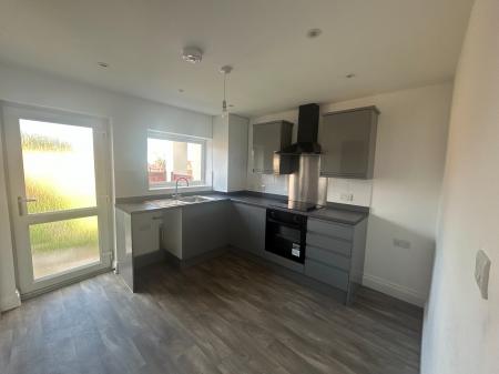 2 bedroom End of terrace house to let in Factory Street, Shepshed, LE12
