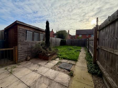 2 bedroom End of terrace house to let in Hoyte Drive, Kegworth, DE74