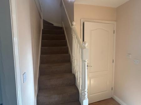 4 bedroom Detached house to let in Watts Drive, Shepshed, LE12