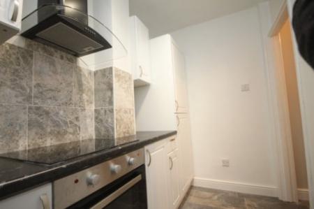 1 bedroom Studio flat to let in Swanston Grange, Luton, LU4