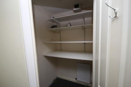 2 bedroom Semi-detached house to let in Thorneycroft Close, Luton, LU3