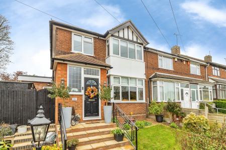 3 bedroom House for sale in Hart Lane, Round Green, Luton, LU2