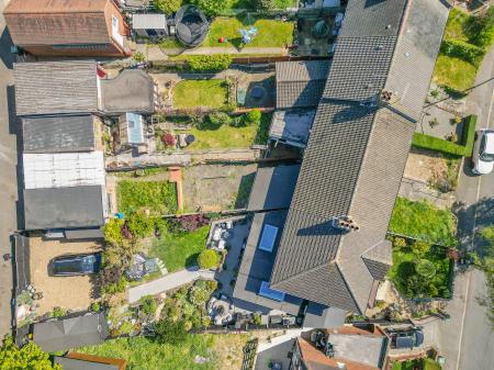 3 bedroom House for sale in Hart Lane, Round Green, Luton, LU2