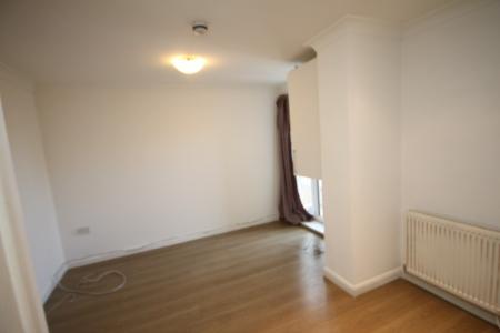 1 bedroom Flat to let in Christina Plaza, Hitchin Road, Luton, LU2