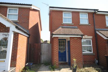 Villiers Close, Luton, LU4