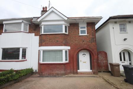 Wilsden Avenue, Luton, LU1