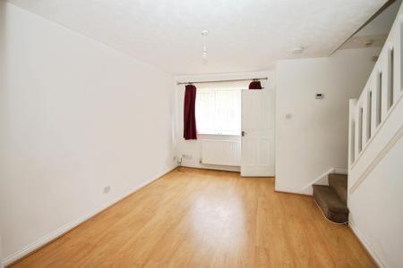 2 bedroom Terraced House for sale in Wharfedale, Luton, LU4
