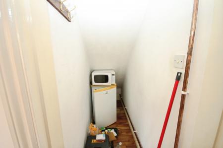 2 bedroom Terraced House for sale in Wharfedale, Luton, LU4