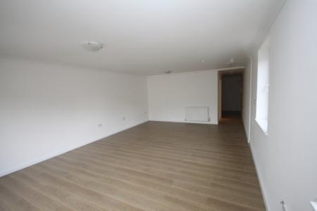 1 bedroom Flat to let in Christina Plaza, Hitchin Road, Luton, LU2