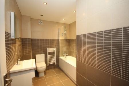 1 bedroom Flat to let in Christina Plaza, Hitchin Road, Luton, LU2