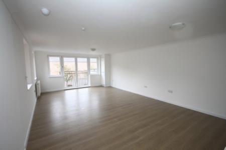 1 bedroom Flat to let in Christina Plaza, Hitchin Road, Luton, LU2