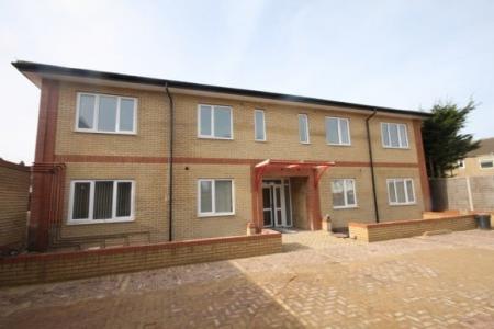 Dunstable Road, Luton, LU4